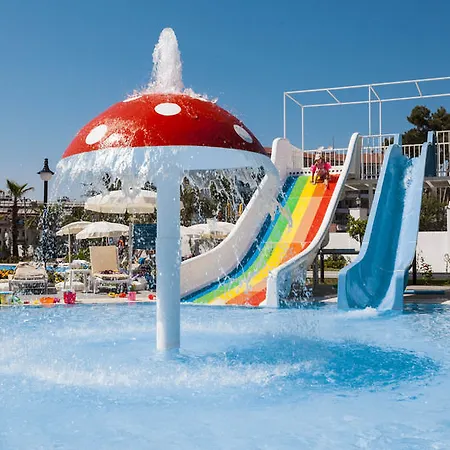 Defne Defnem Сиде